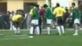 La Patada de Evo Morales a un... View Video