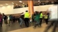 Flashmob en el Aeropuerto... View Video
